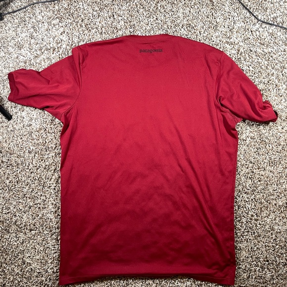 Patagonia Capilene T-Shirt - Medium - Picture 3 of 3